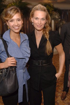 Фото - Молли Симс: 265x400 / 25 Кб