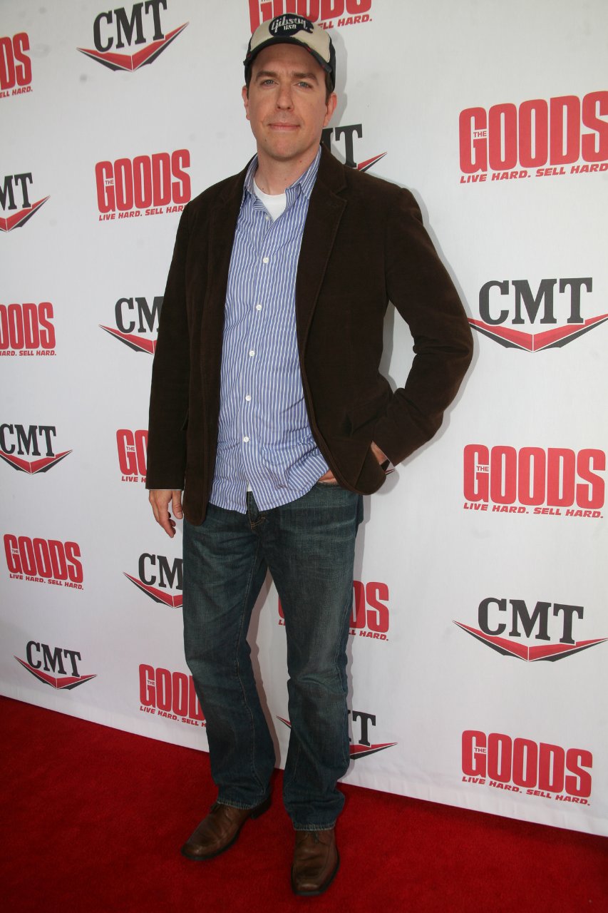 Фото - Эд Хелмс: 853x1280 / 154 Кб