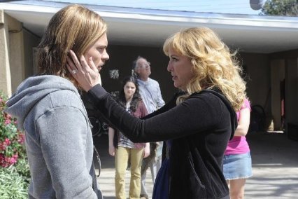 Фото - Вирджиния Мэдсен: 426x284 / 32 Кб