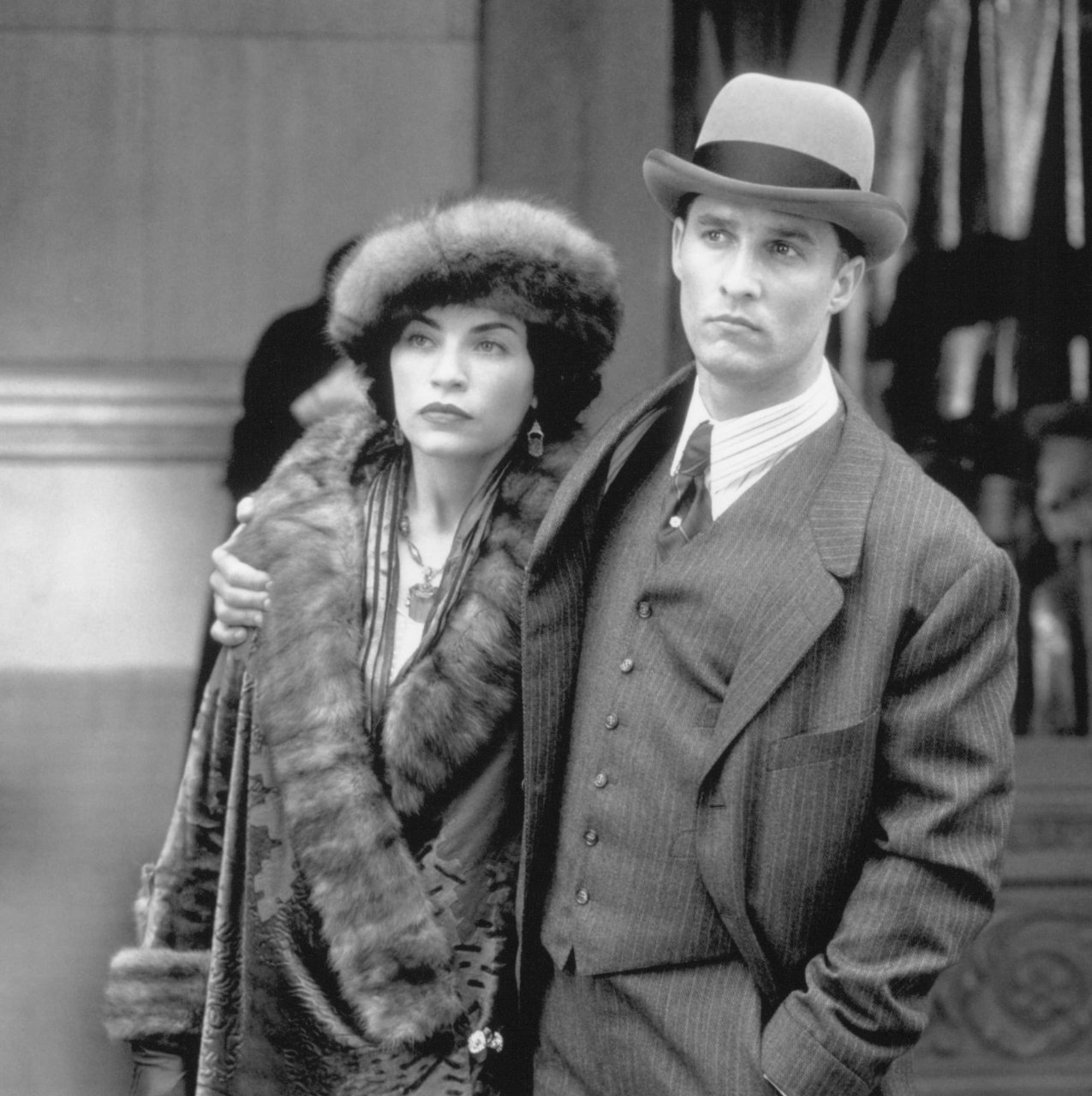 Фото - Джулианна Маргулис: 1275x1280 / 229 Кб