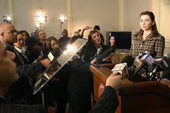 Фото - Джулианна Маргулис: 333x222 / 20 Кб