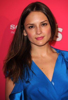 Фото - Рейчел Ли Кук: 273x400 / 20 Кб