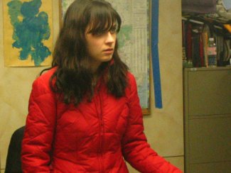 Фото - Зои Дешанель: 325x244 / 18 Кб