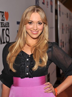 Фото - Андреа Бауэн: 295x400 / 25 Кб