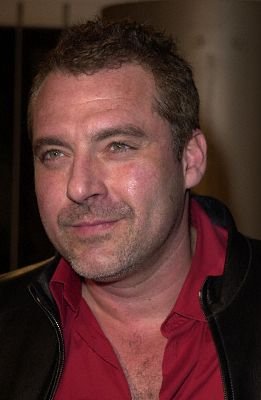 Фото - Том Сайзмор: 261x400 / 17 Кб