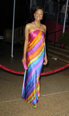 Фото - Аиша Тайлер: 239x400 / 26 Кб