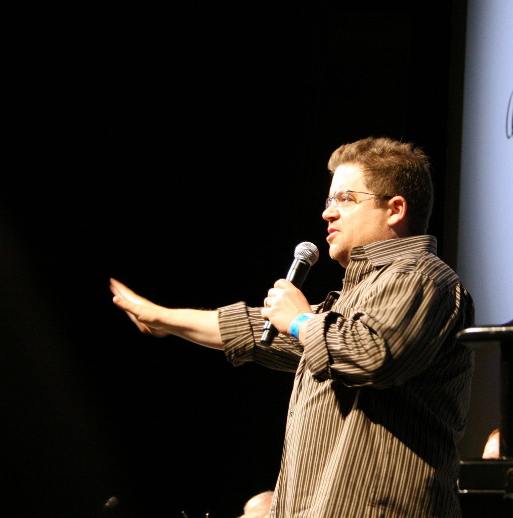 Фото - Пэттон Освальт: 1014x1024 / 117 Кб