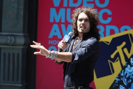 Фото - Расселл Брэнд: 270x182 / 13 Кб