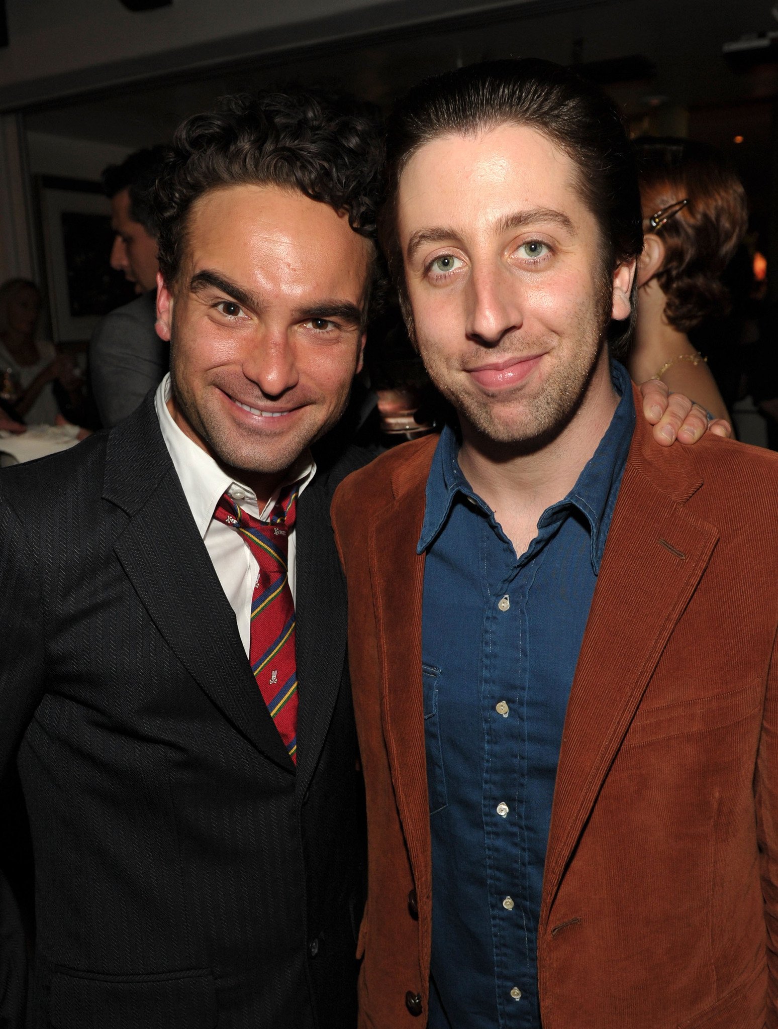 Фото - Джонни Галэки: 1548x2048 / 577 Кб