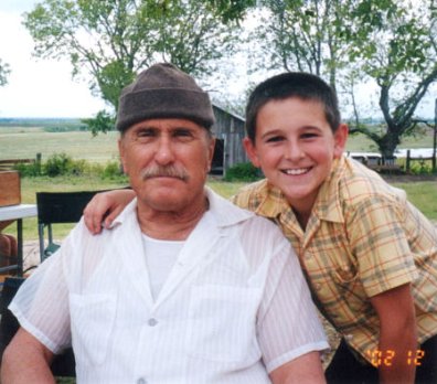 Фото - Митчел Муссо: 396x348 / 37 Кб