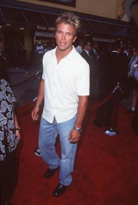 Фото - Дэвид Чокачи: 270x400 / 18 Кб