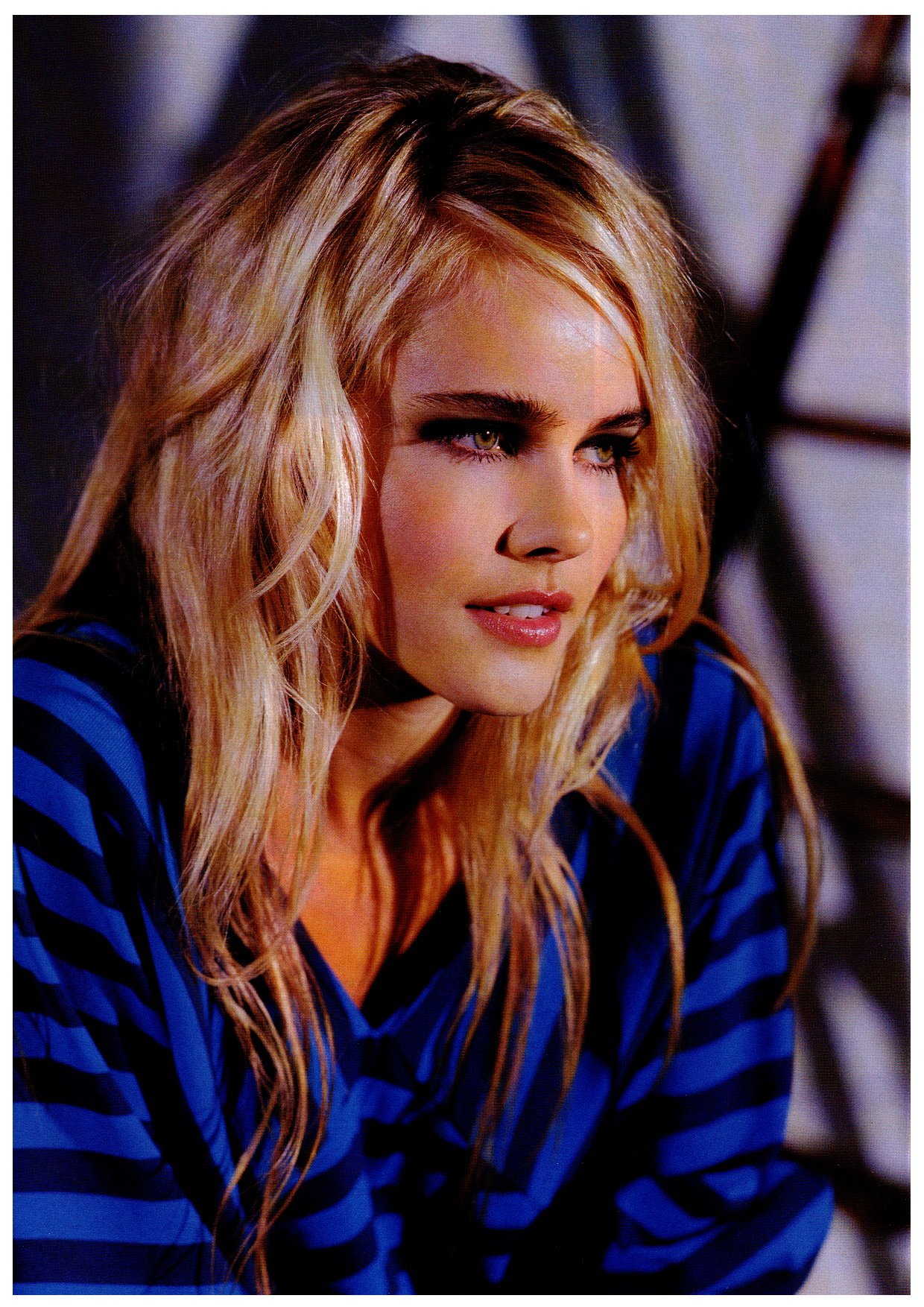 Фото - Изабель Лукас: 1240x1754 / 564 Кб