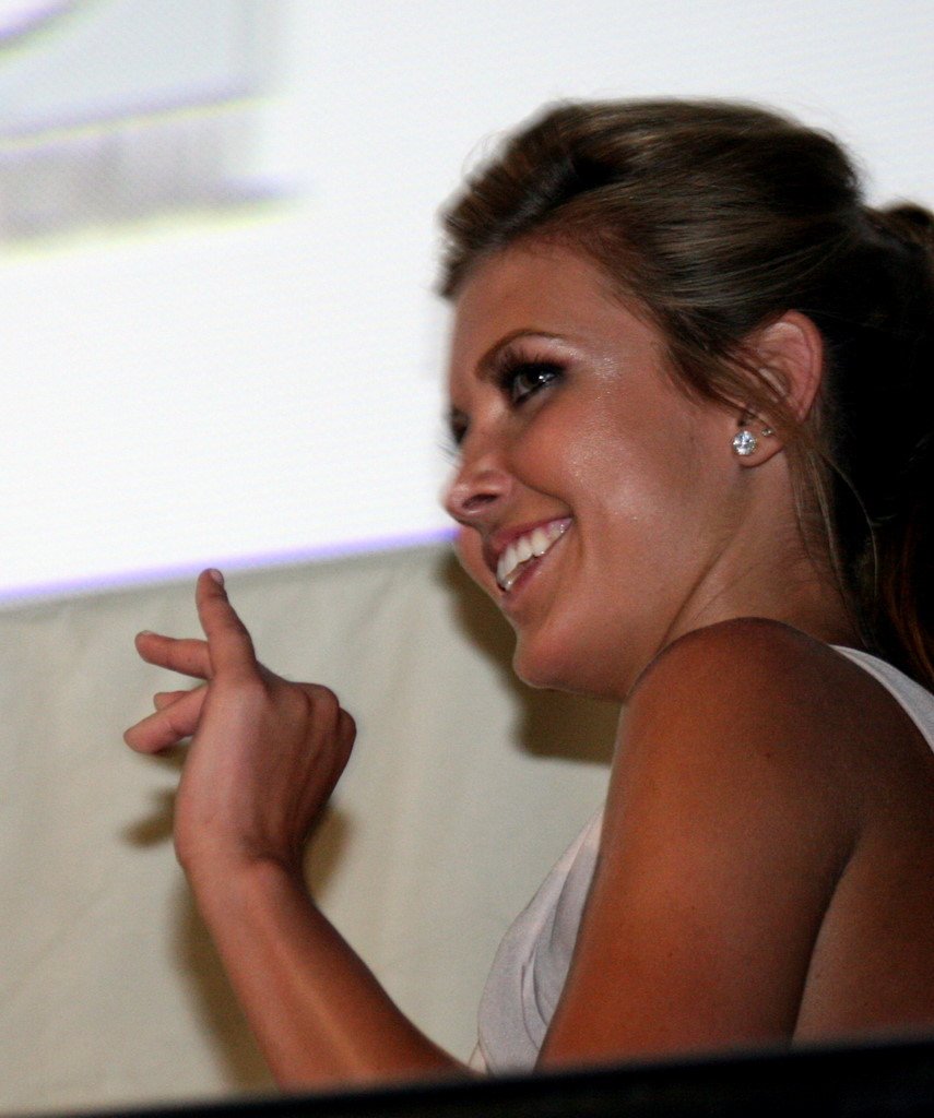 Фото - Одрина Пэтридж: 855x1024 / 113 Кб