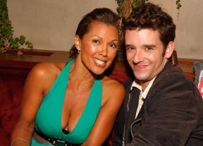 Фото - Майкл Юри: 288x207 / 15 Кб