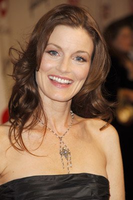 Фото - Лора Лейтон: 266x400 / 23 Кб