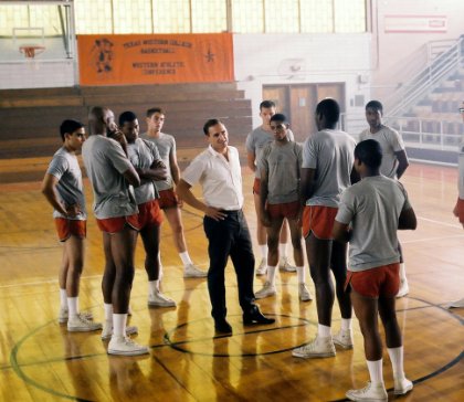 Фото - Джош Лукас: 420x364 / 39 Кб