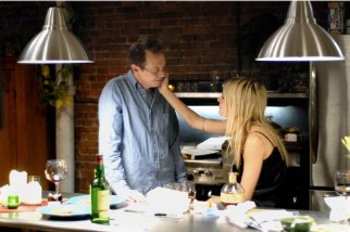 Фото - Сиенна Миллер: 322x214 / 21 Кб