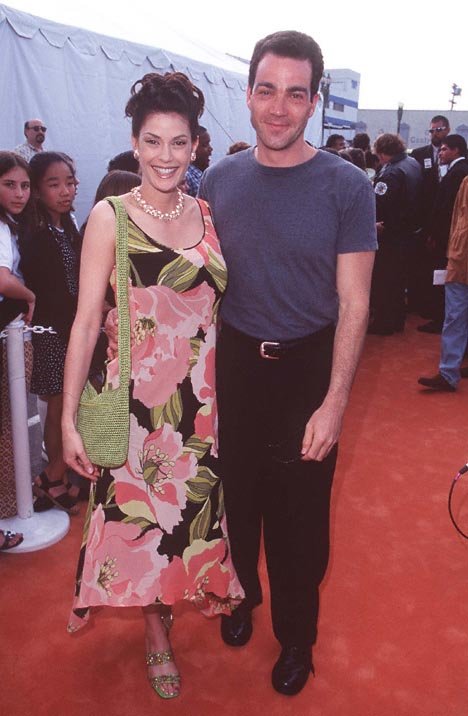 Фото - Джон Тенни: 468x716 / 61 Кб