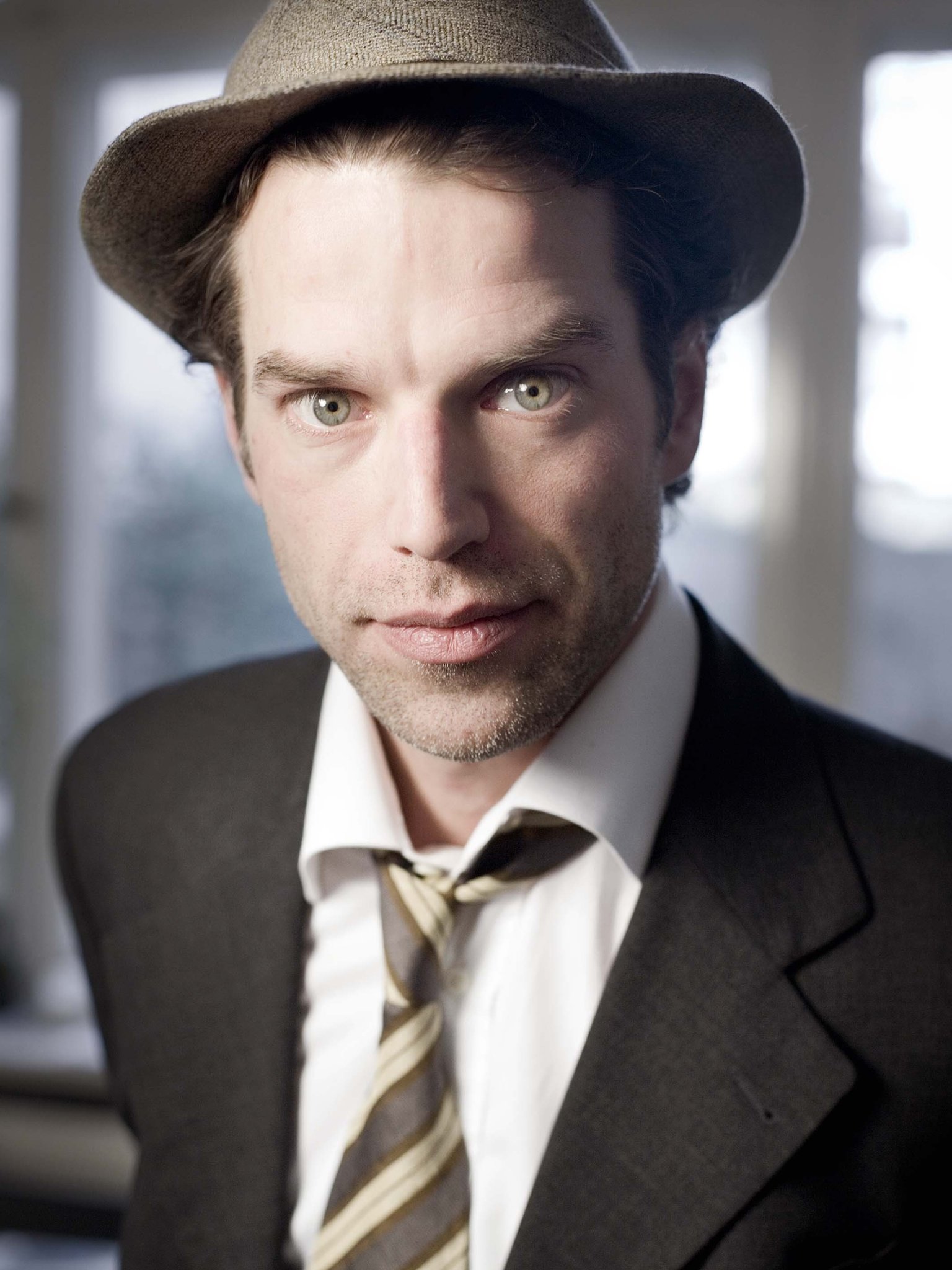 Фото - Йоханнес Брандруп: 1536x2048 / 318 Кб