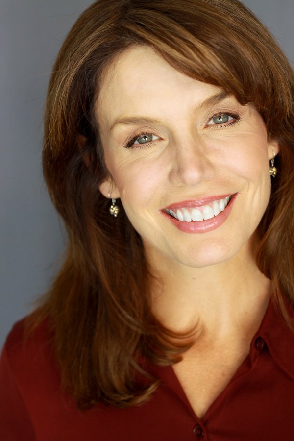 Фото - Меган Галлахер: 600x900 / 70 Кб