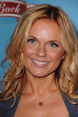 Фото - Джери Холливэлл: 266x400 / 25 Кб