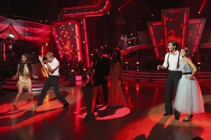 Фото - Николь Шерзингер: 427x285 / 29 Кб