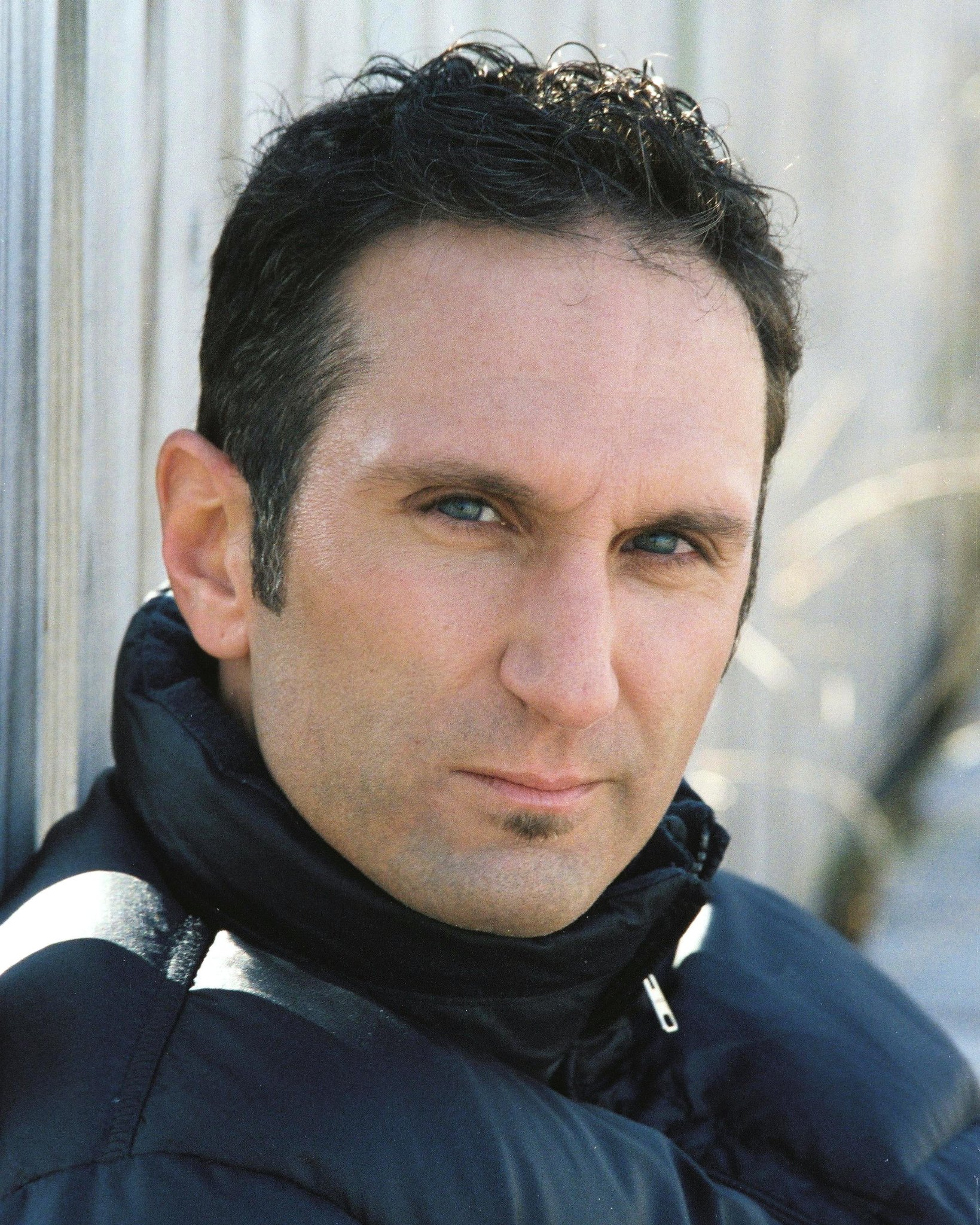 Фото - Roberto Lombardi: 1639x2048 / 837 Кб