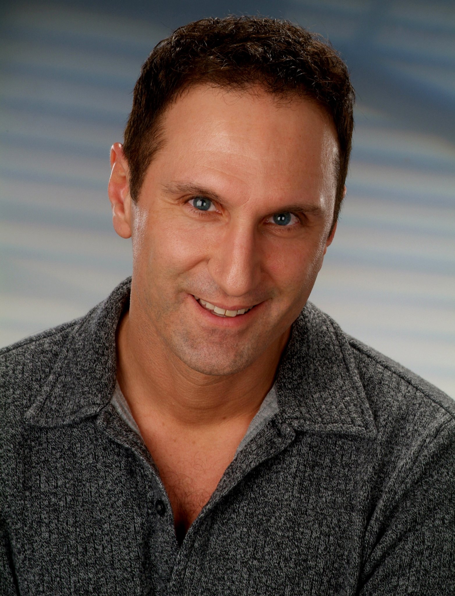 Фото - Roberto Lombardi: 1564x2048 / 555 Кб