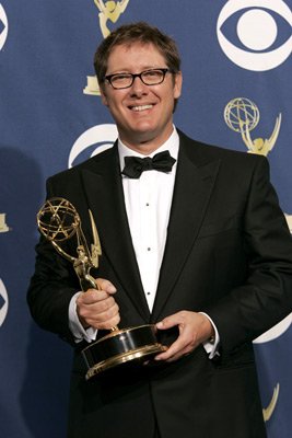 Фото - Джеймс Спэйдер: 267x400 / 22 Кб