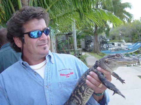 Фото - Джей Амор: 480x360 / 45 Кб