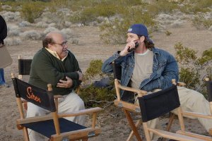 Фото - Джонатан Сачар: 300x200 / 20 Кб