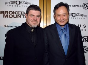 Фото - Густаво Сантаолайя: 295x218 / 15 Кб