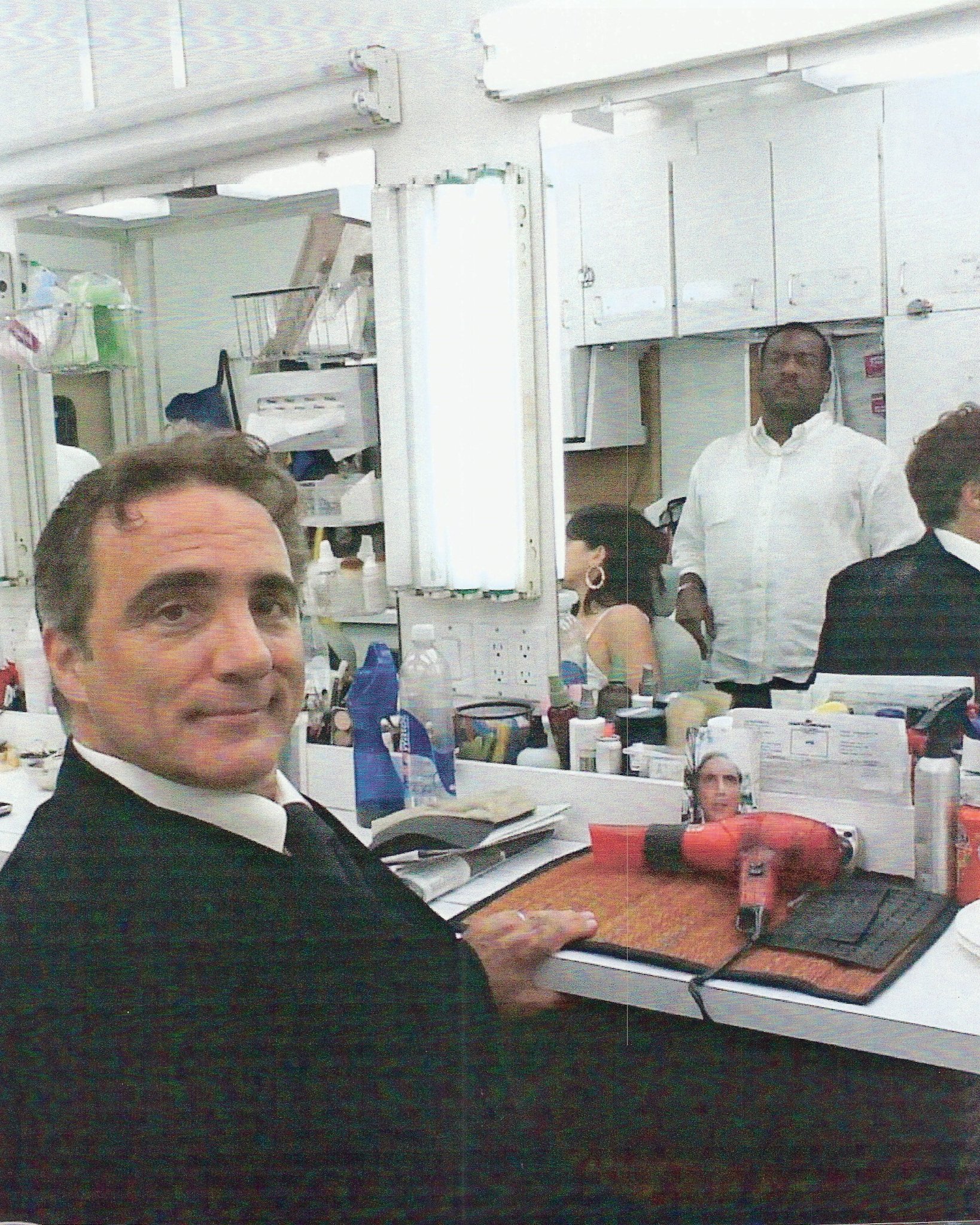 Фото - Richard D'Alessandro: 1638x2048 / 1077 Кб