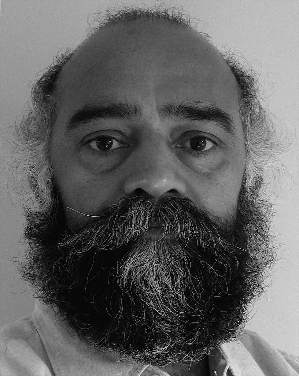 Фото - Баскер Пател: 978x1229 / 264 Кб