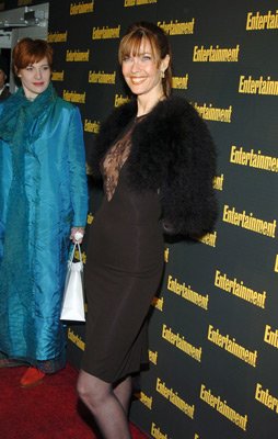 Фото - Кэрол Олт: 254x400 / 26 Кб