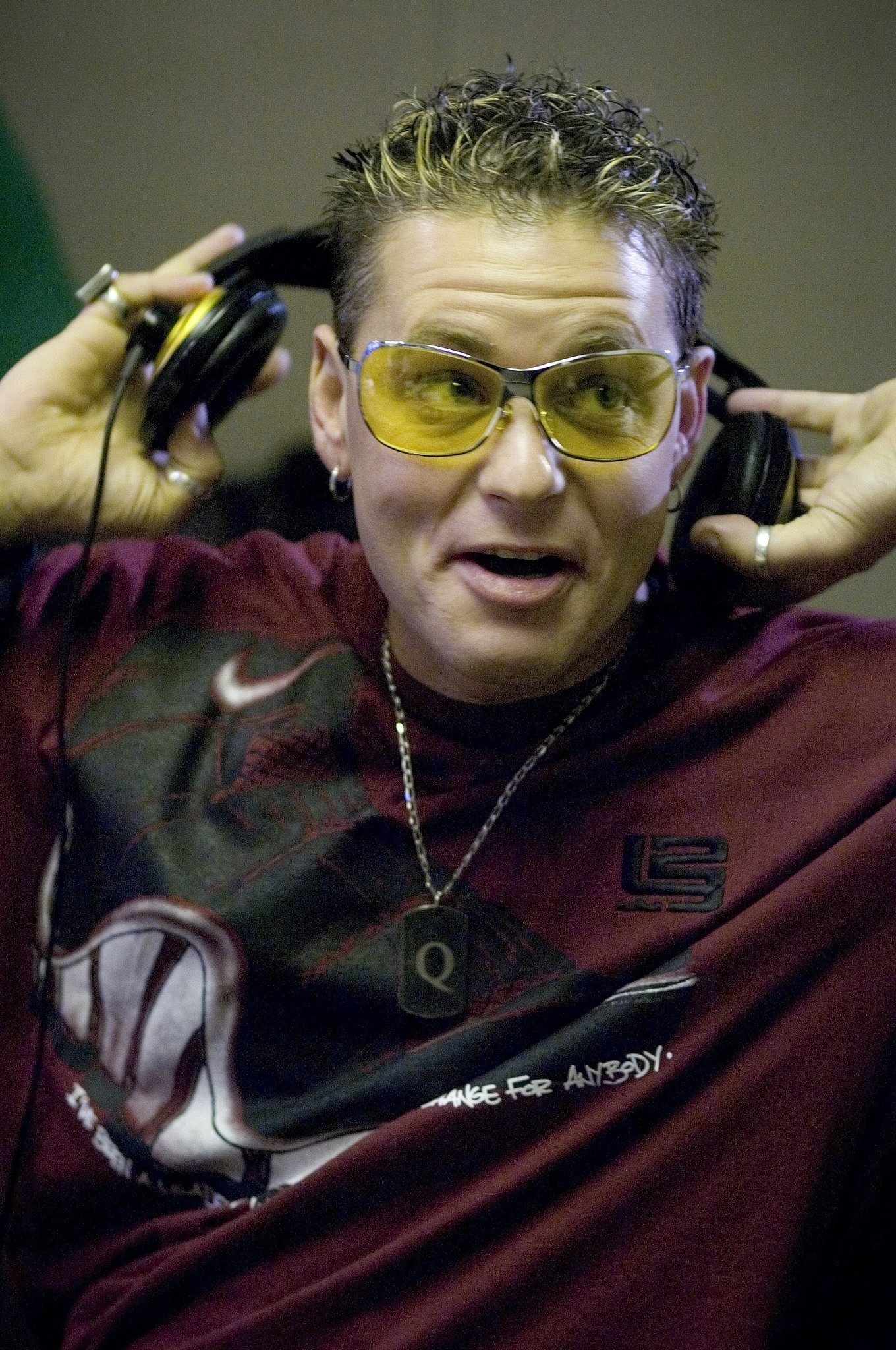 Фото - Кори Хэйм: 1360x2048 / 700 Кб