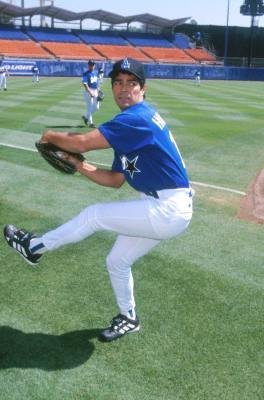 Фото - Эсай Моралес: 264x400 / 26 Кб