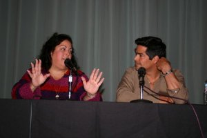 Фото - Эсай Моралес: 300x200 / 10 Кб