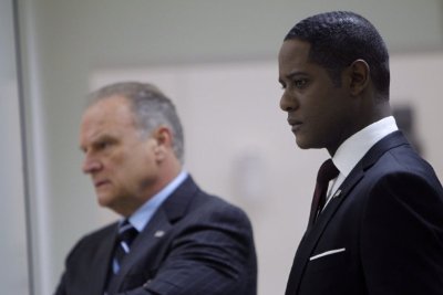 Фото - Билл Смитрович: 400x267 / 14 Кб