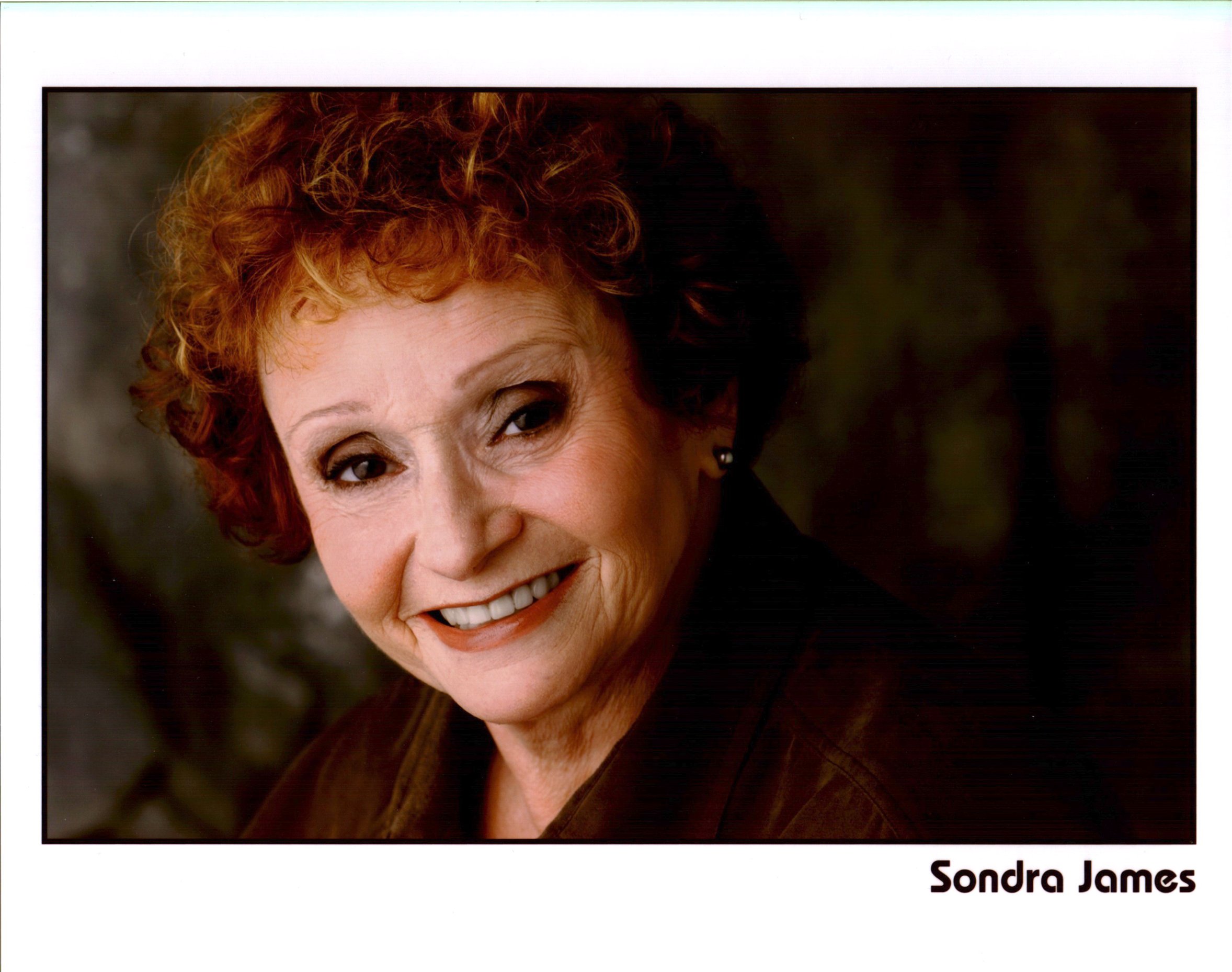 Фото - Сондра Джеймс: 2356x1858 / 388 Кб