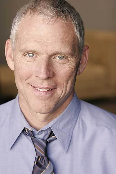 Фото - Кевин МакКоркл: 480x720 / 42 Кб