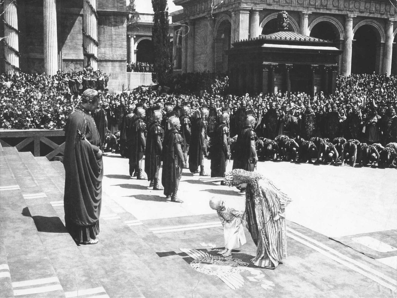 Фото - Лорис Лодди: 1594x1196 / 394 Кб