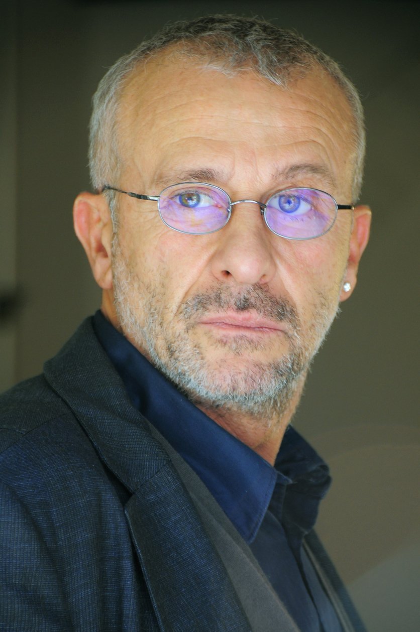 Фото - Лорис Лодди: 836x1259 / 142 Кб