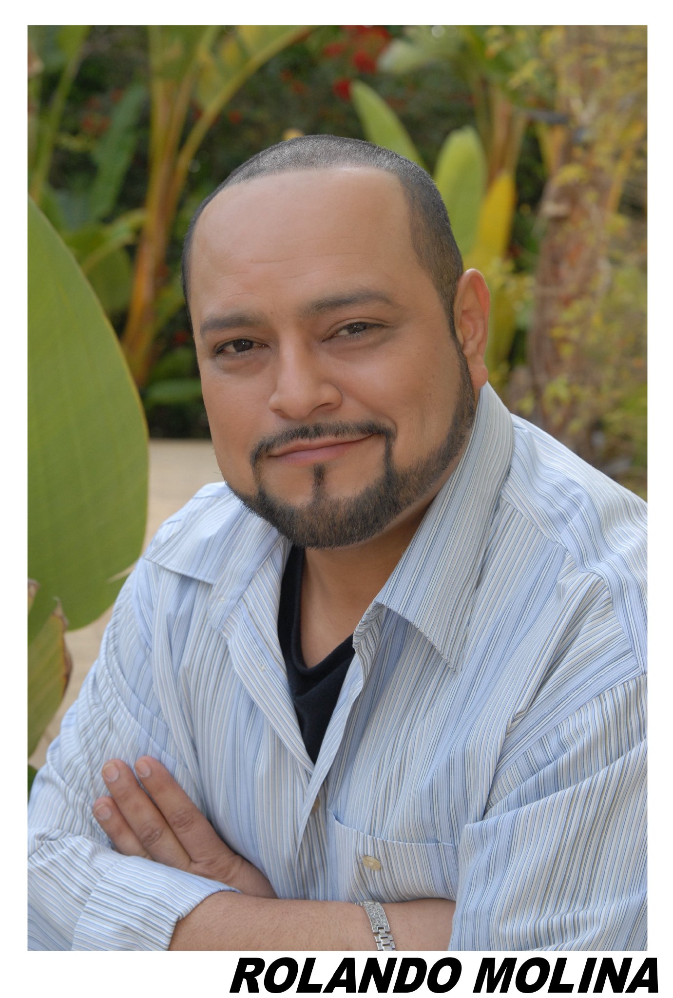 Фото - Роландо Молина: 1381x2048 / 393 Кб