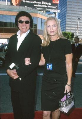 Фото - Шэннон Твид: 278x400 / 22 Кб