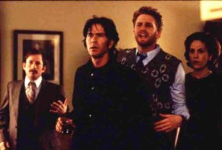 Фото - Тимоти Хаттон: 325x220 / 14 Кб