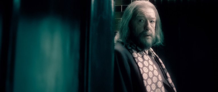 Фото - Майкл Гэмбон: 765x325 / 24 Кб