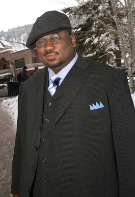 Фото - Карлос Дэвис: 275x400 / 26 Кб