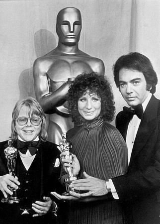 Фото - Нил Даймонд: 322x450 / 32 Кб