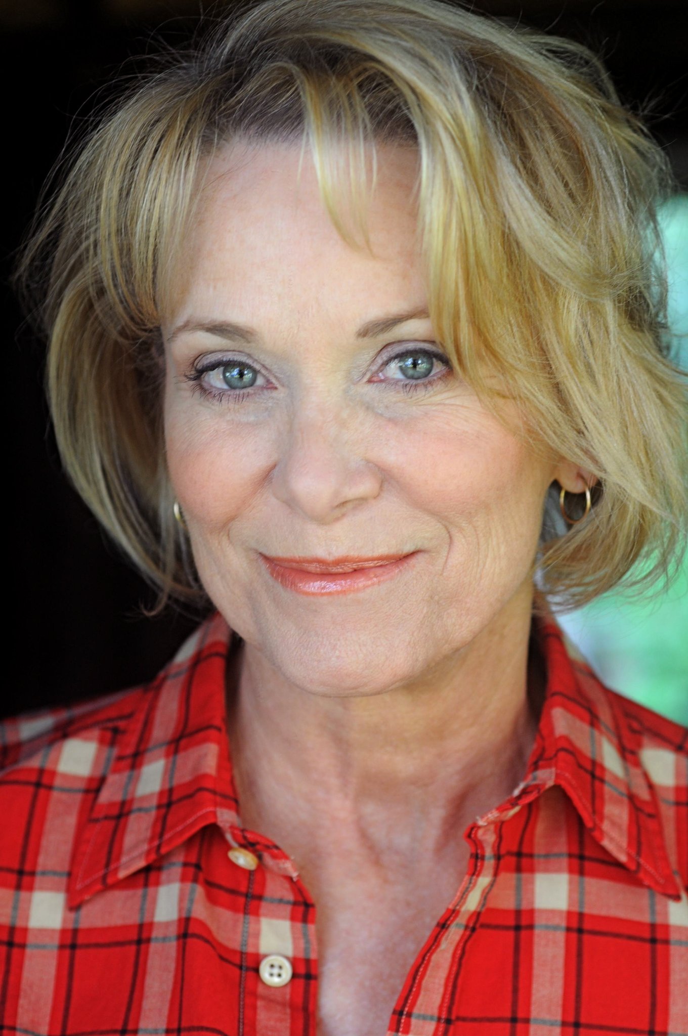 Фото - Нэнси Морган: 1360x2048 / 342 Кб